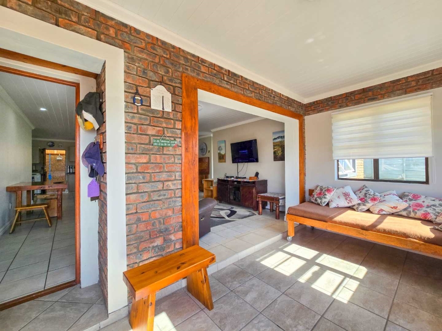 3 Bedroom Property for Sale in Stilbaai Wes Western Cape